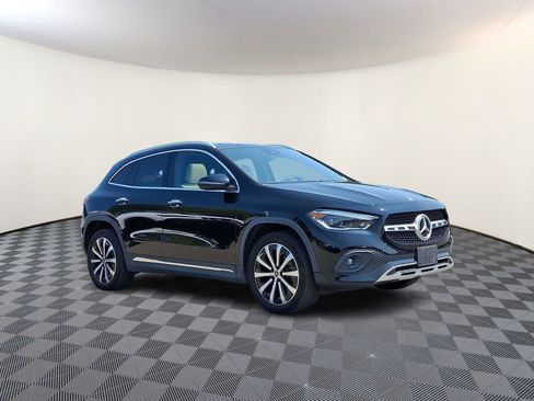 Used 2023 Mercedes-Benz GLA 250 4MATIC image 4