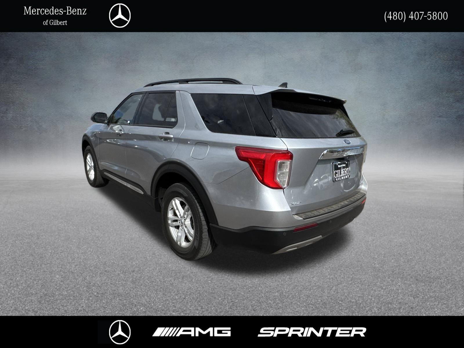 Used 2023 Ford Explorer XLT w/ Equipment Group 202A AWD/4WD image 4