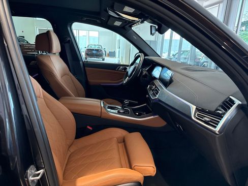 Used 2023 BMW X5 xDrive40i w/ Luxury Seating Package AWD/4WD image 35