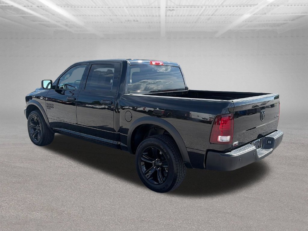 Used 2024 RAM 1500 Warlock AWD/4WD image 4