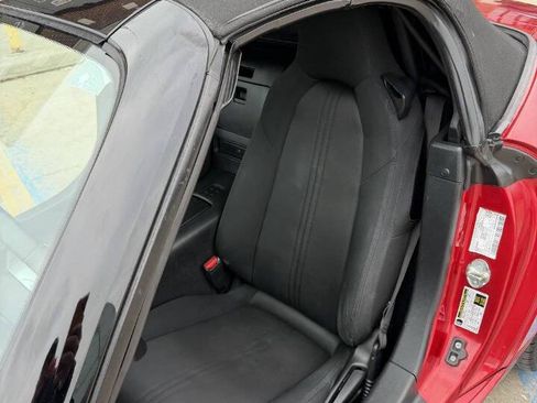 Used 2017 MAZDA MX-5 Miata Sport image 31