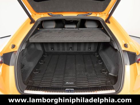 Used 2024 Lamborghini Urus S AWD/4WD image 49