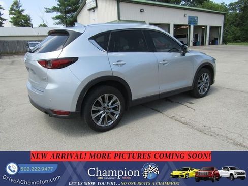 Used 2019 MAZDA CX-5 Signature AWD/4WD image 4