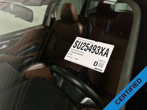 Certified 2023 Subaru Forester Touring AWD/4WD image 37