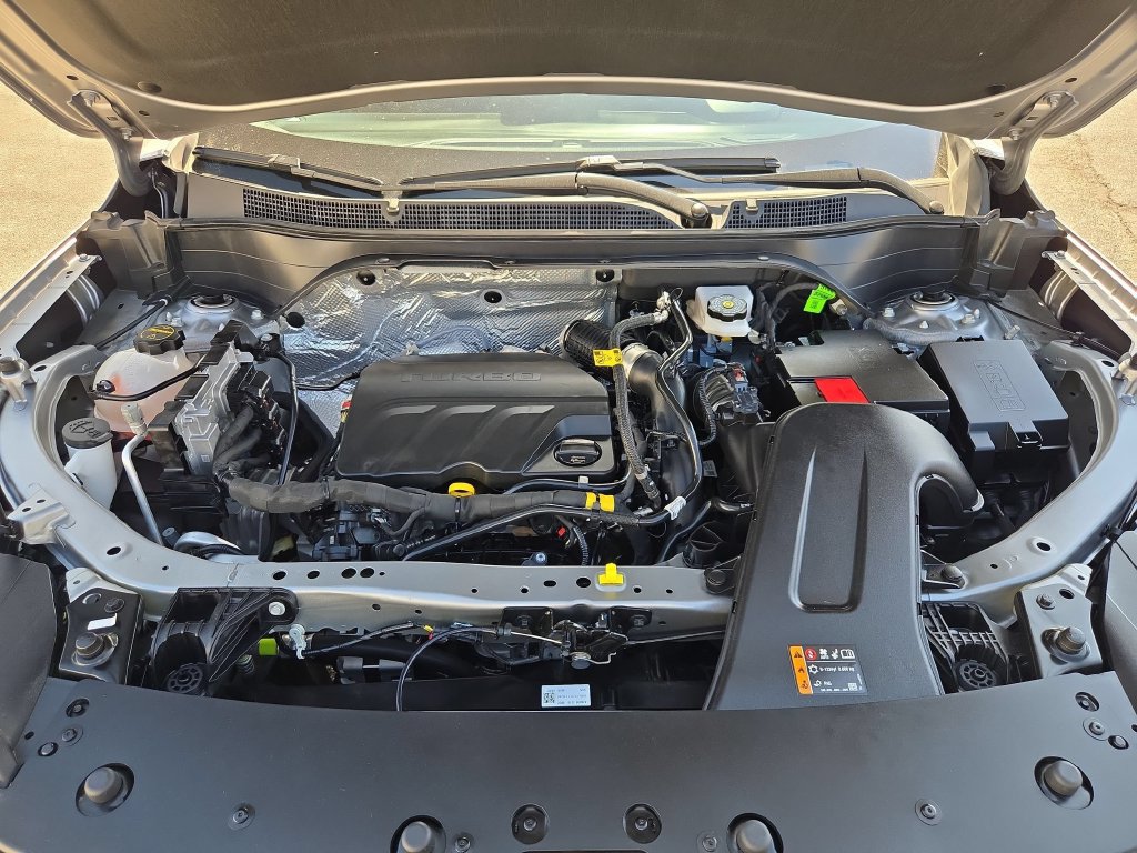 Used 2026 Chevrolet Trax LT FWD image 34