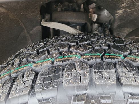 Certified 2025 Chevrolet Suburban Z71 image 13