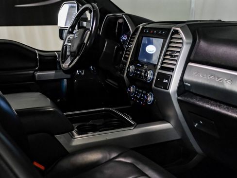Used 2019 Ford F250 Platinum w/ Platinum Ultimate Package image 21