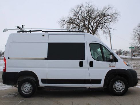 Used 2021 RAM ProMaster 1500 image 3