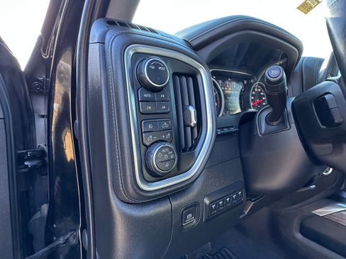 Used 2022 Chevrolet Silverado 3500 LTZ w/ LTZ Plus Package image 11