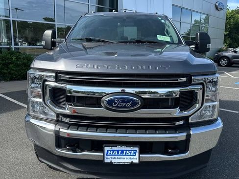 Used 2022 Ford F250 XLT w/ FX4 Off-Road Package AWD/4WD image 2