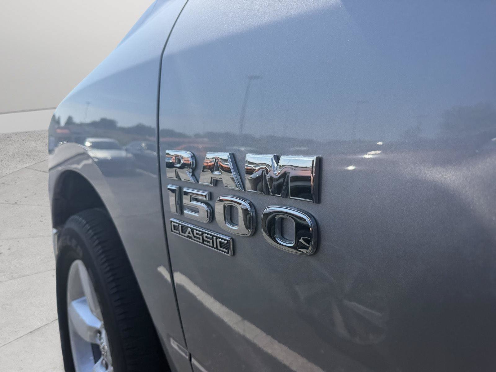 Used 2024 RAM 1500 Classic SLT AWD/4WD image 10