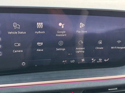 Certified 2025 Buick Envision Sport Touring image 17