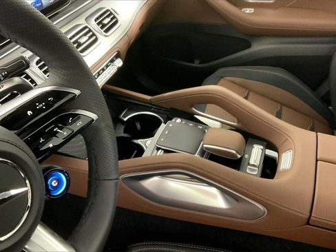 New 2026 Mercedes-Benz GLE 53 AMG 4MATIC Coupe image 8