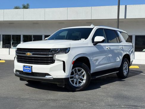 Used 2024 Chevrolet Tahoe LT RWD image 2
