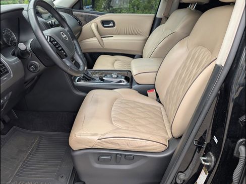 Used 2022 Nissan Armada Platinum w/ Captain's Chairs Package RWD image 16
