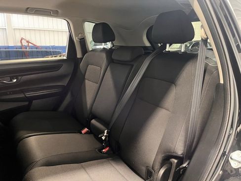 Used 2025 Honda CR-V EX image 17