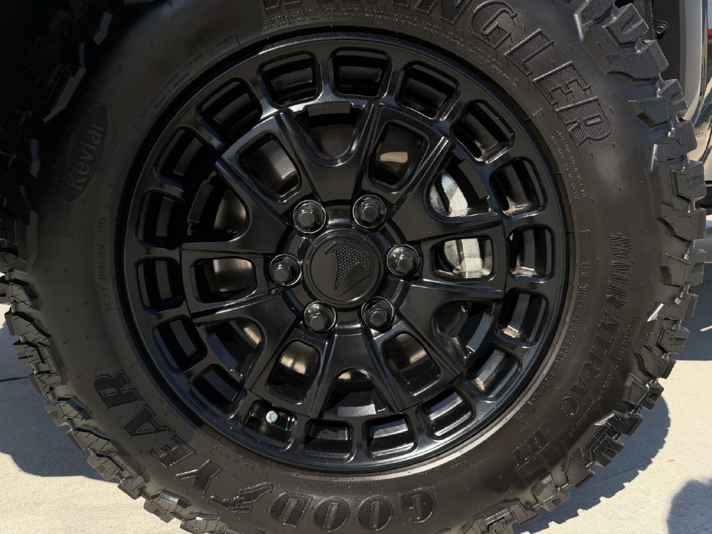Used 2026 Toyota Tundra SR5 AWD/4WD image 9