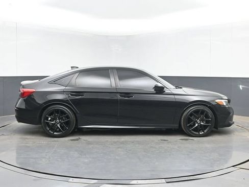 Used 2022 Honda Civic Sport image 11