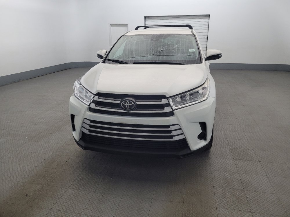 Used 2018 Toyota Highlander LE w/ Protection Package #3 AWD/4WD image 15