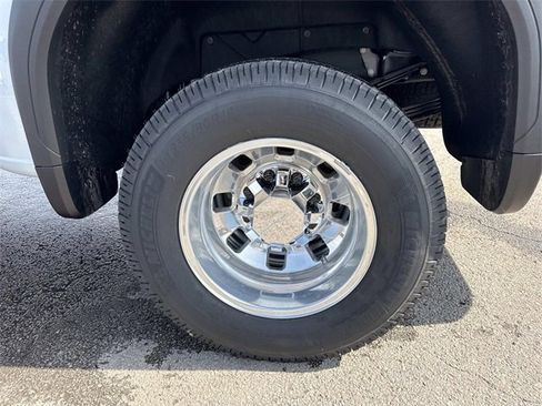 New 2026 GMC Sierra 3500 Denali w/ Denali Reserve Package image 31