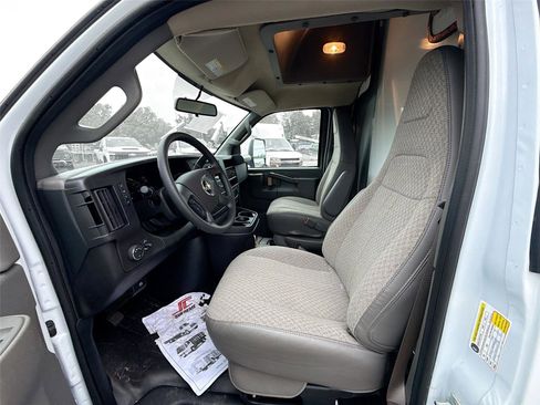 New 2024 Chevrolet Express 3500 w/ Power Convenience Package RWD image 17