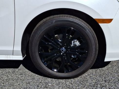 Certified 2026 Honda Odyssey Sport-L image 8