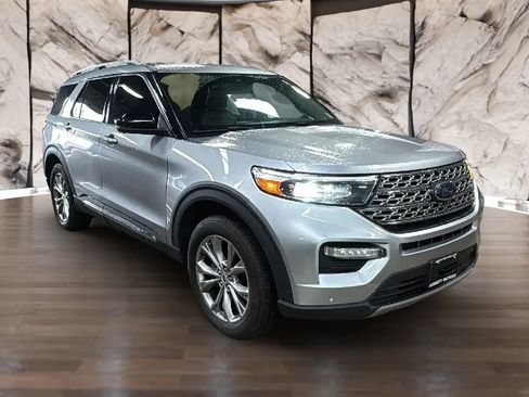 Used 2020 Ford Explorer Limited AWD/4WD image 10