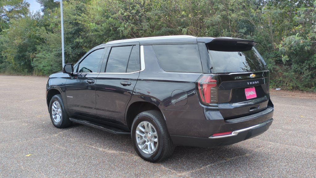 Used 2025 Chevrolet Tahoe LT RWD image 7