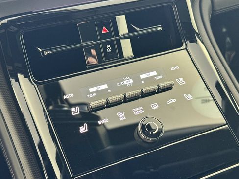 New 2026 Porsche Panamera 4S AWD/4WD image 25