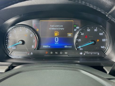 Used 2020 Ford Explorer XLT w/ Equipment Group 202A AWD/4WD image 14