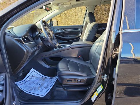 Used 2019 Buick Enclave Avenir w/ Avenir Technology Package image 14