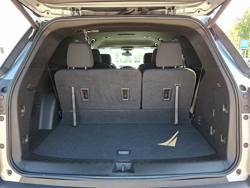 Certified 2023 Chevrolet Traverse LT w/ LPO, Floor Liner Package AWD/4WD image 27