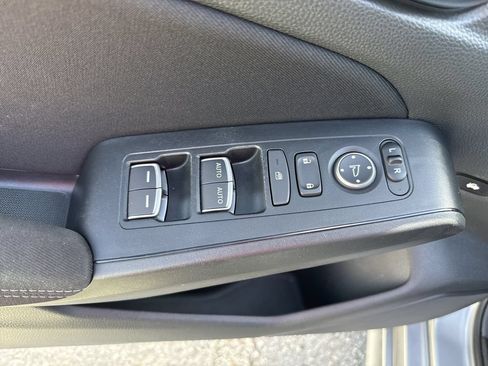 Used 2025 Honda Civic LX image 9
