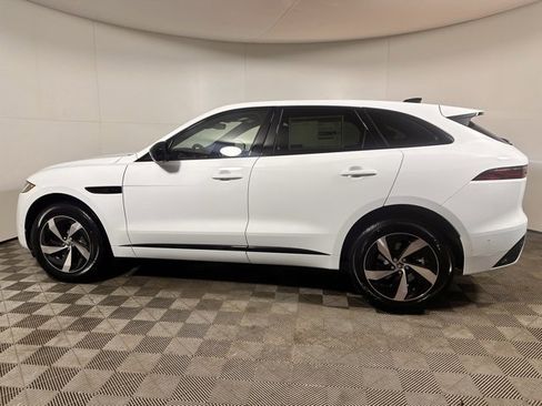 New 2026 Jaguar F-PACE R-Dynamic S image 8