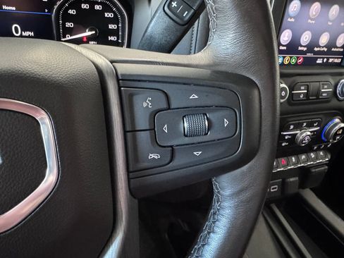 Used 2019 GMC Sierra 1500 Denali w/ Denali Ultimate Package AWD/4WD image 17