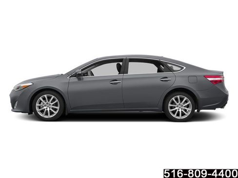 Used 2014 Toyota Avalon XLE Touring FWD image 4