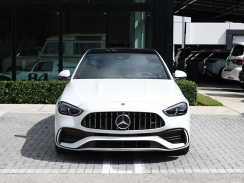 Used 2023 Mercedes-Benz C 43 AMG 4MATIC Sedan image 3