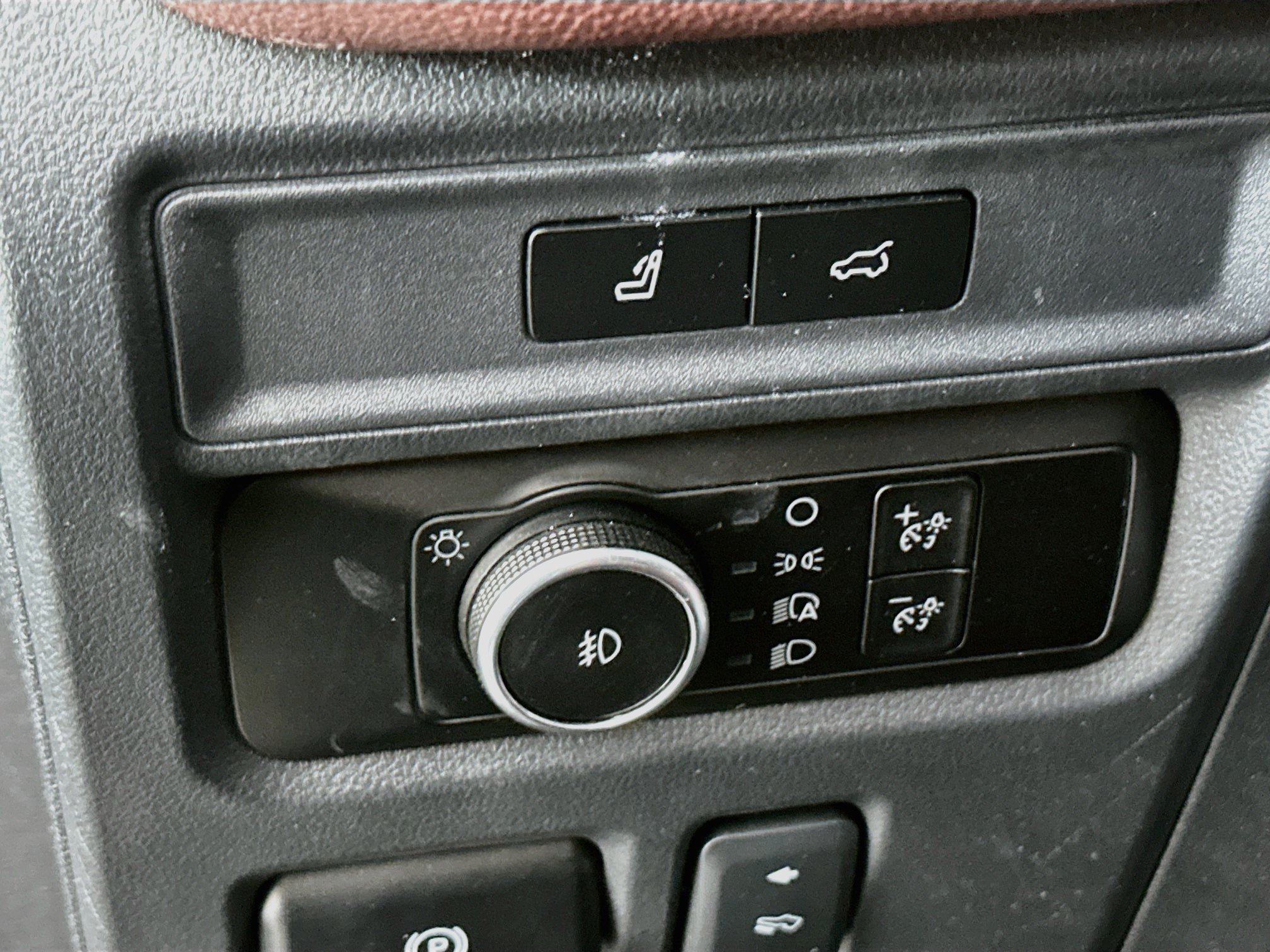 Used 2024 Ford Expedition Limited RWD image 17