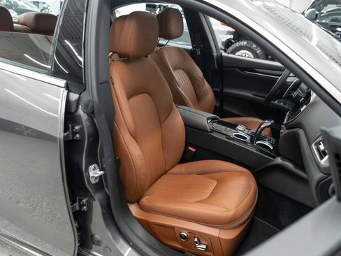 Used 2022 Maserati Ghibli Modena Q4 image 11