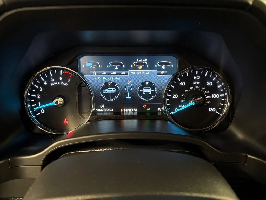 Used 2018 Ford Expedition Limited w/ Equipment Group 301A AWD/4WD image 24