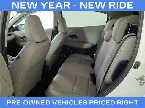 Used 2022 Honda HR-V EX-L image 11