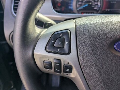 Used 2015 Ford Taurus SHO w/ Equipment Group 401A image 22