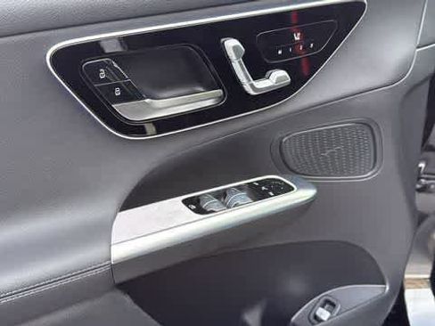 Certified 2026 Mercedes-Benz GLC 300 4MATIC image 16