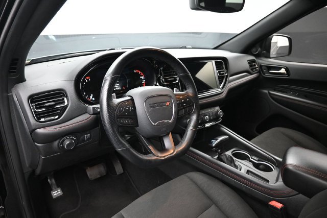 Used 2025 Dodge Durango GT AWD/4WD image 15