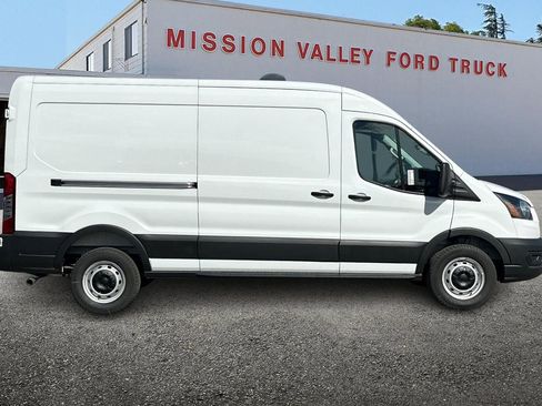 New 2026 Ford Transit 250 148 Medium Roof w/ Load Area Protection Package image 3