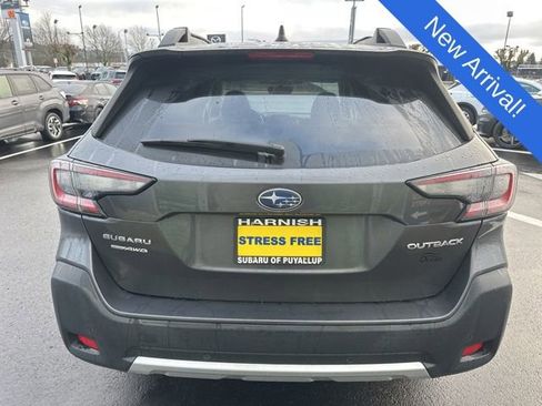 Used 2023 Subaru Outback Limited image 6