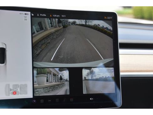 Used 2020 Tesla Model 3 Standard Range Plus RWD image 19
