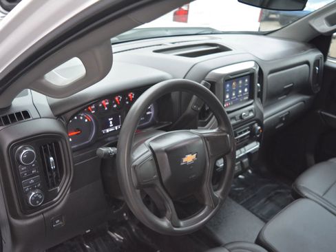 Used 2019 Chevrolet Silverado 1500 W/T w/ Trailering Package image 28