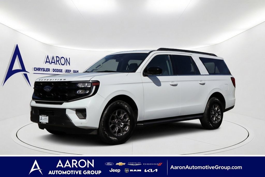 Used 2025 Ford Expedition Max Active RWD image 1