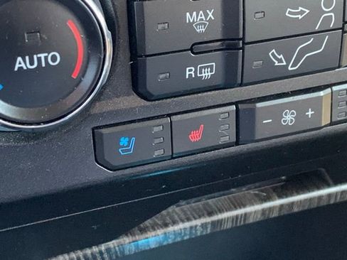 Used 2021 Ford F250 Lariat w/ Lariat Value Package image 20